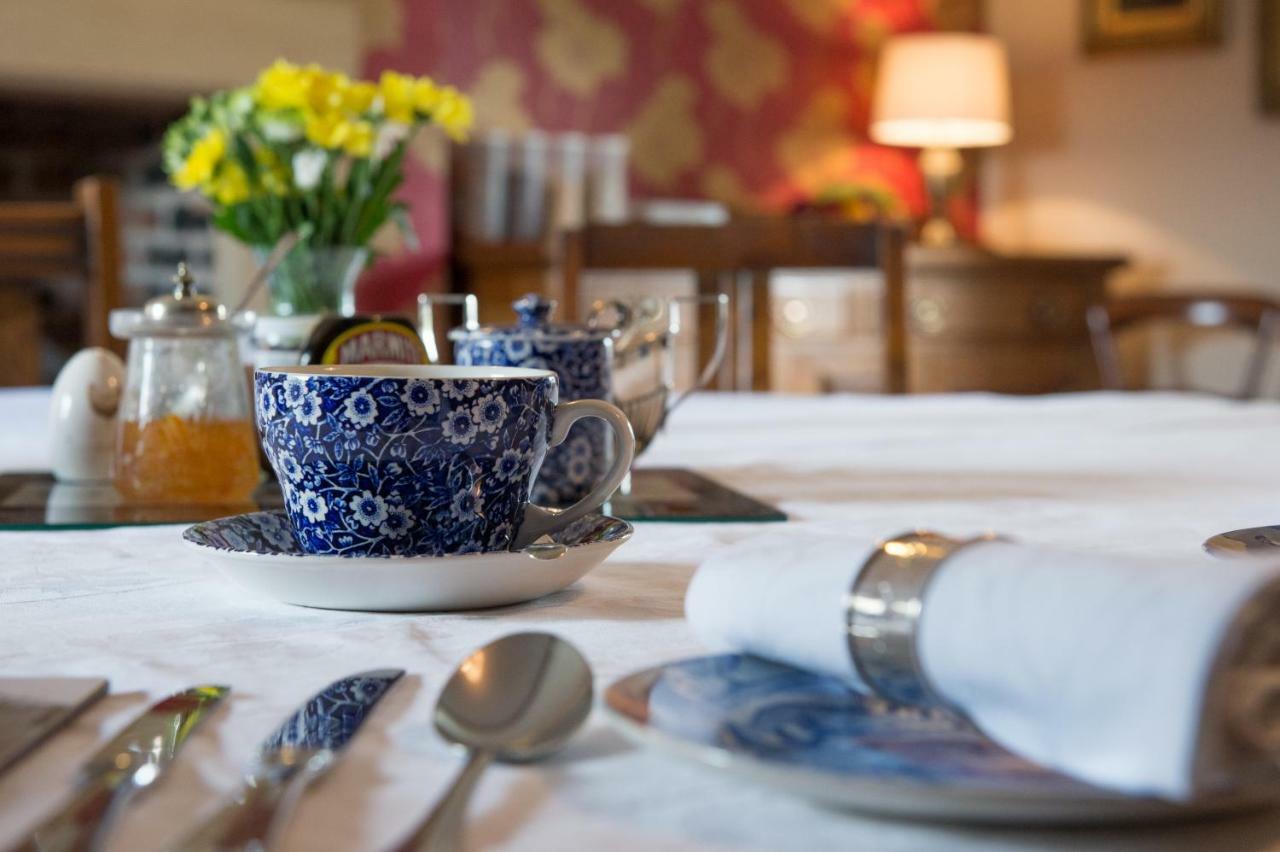 Moreton Hall Farm Bed and Breakfast Newport  Eksteriør billede